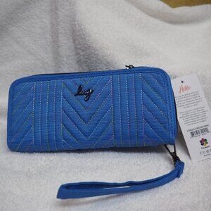 Lug Straddle Wristlet in Brushed Marina Icepop Stitch - NWT